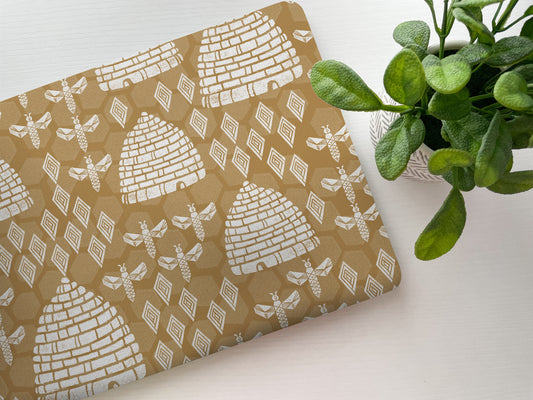 Honeybee Hive Cute Pattern Laptop Skin, Laptop Cover, Laptop Skins, Removable Laptop Skins, Laptop Decal, Customized Laptop Accessories, 4 - James & Inks